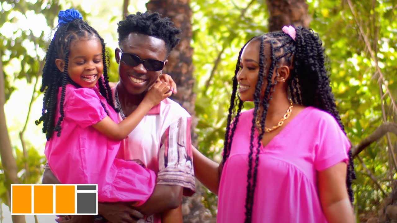 Strongman - Akroma (Official Video)