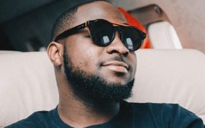 Davido fumes after Bloombar security bounced his team