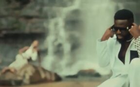 Bisa Kdei feat Camidoh - Complete Man